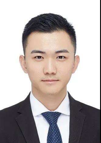 卢冰1.jpg 卢冰1.jpg