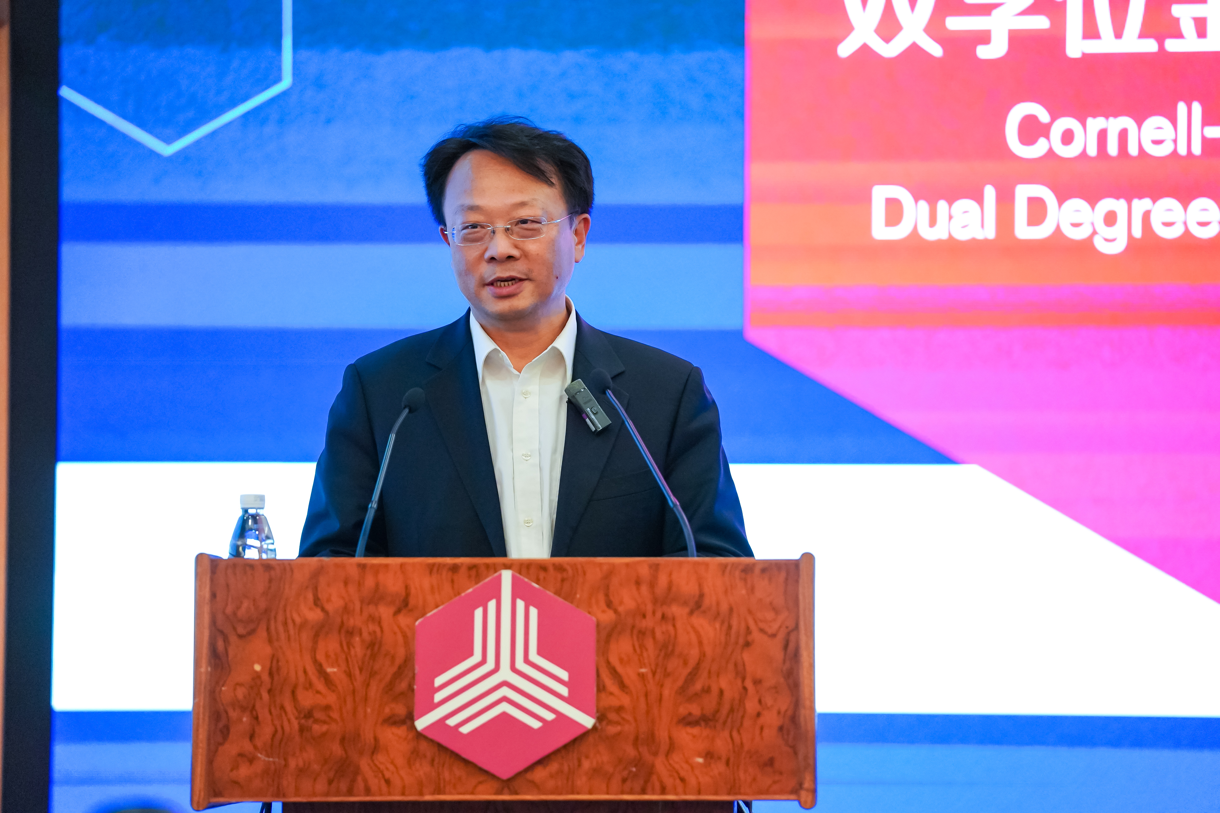 SW_08981.jpg SW_08981.jpg