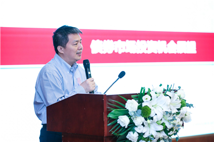 杨爱斌.jpg 杨爱斌.jpg