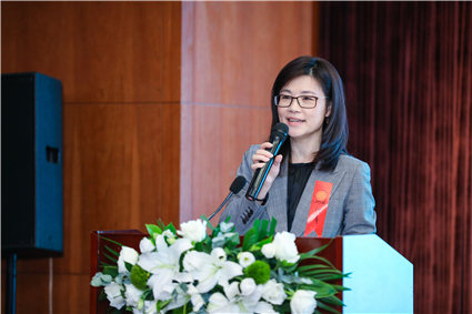 何青.jpg 何青.jpg