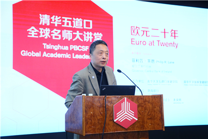 CZD_2382.jpg CZD_2382.jpg