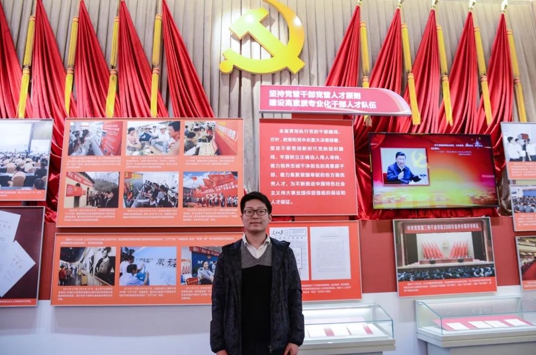 张富裕4.jpg 张富裕4.jpg